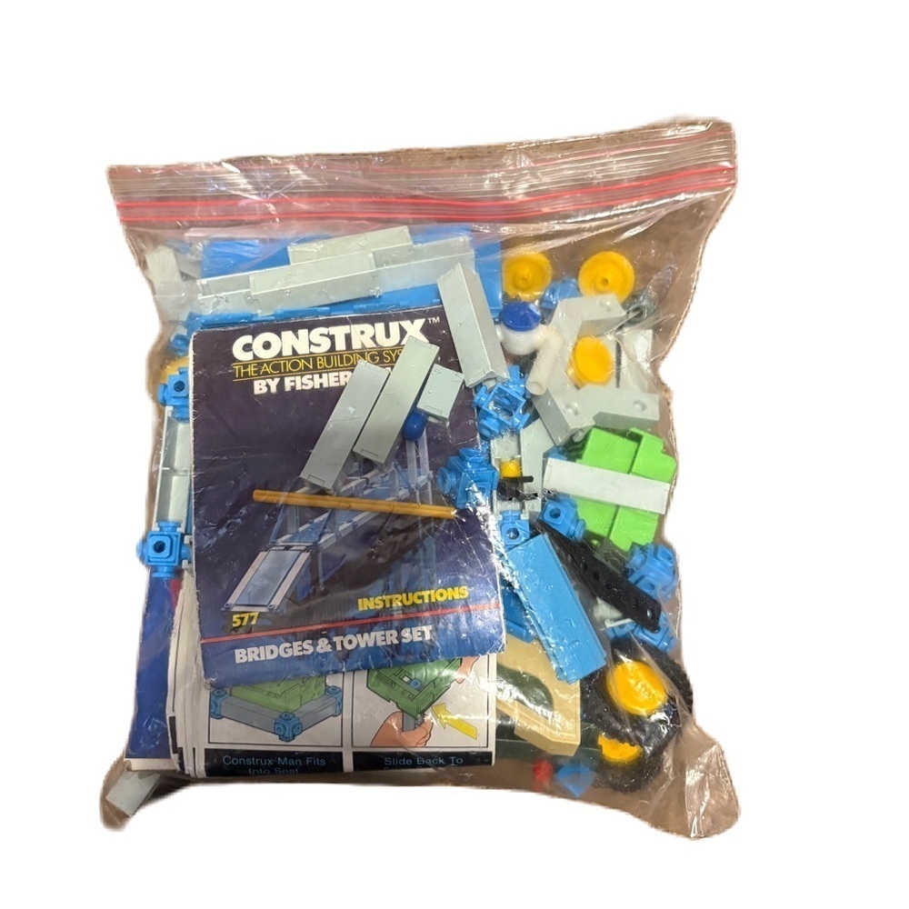Fisher-Price Construx Building Set - Blue, Green, Yellow 577 Bridges & Towers